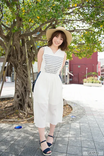 Masami Ichikawa �д�まさみ – Graphis Summer Special 2017